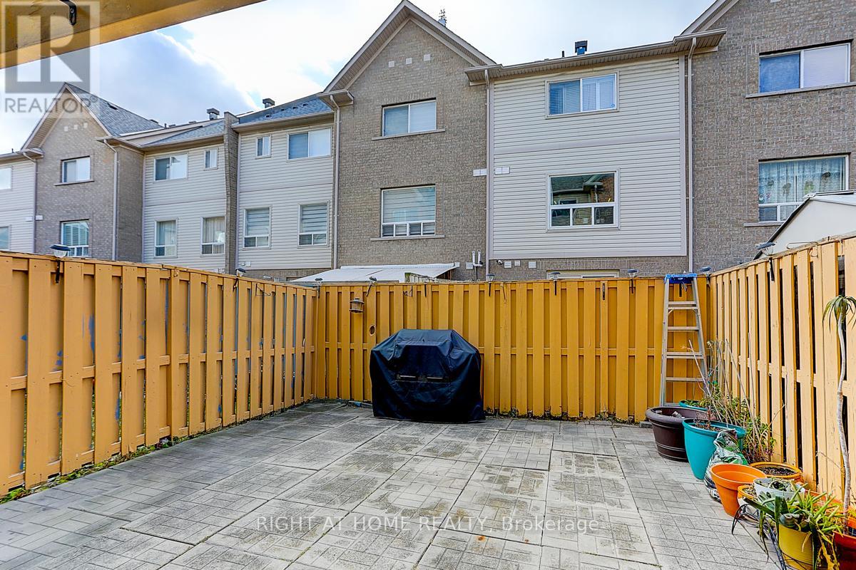 16 Pat Brooks Terrace, Toronto, Ontario  M1P 5G6 - Photo 29 - E12174704