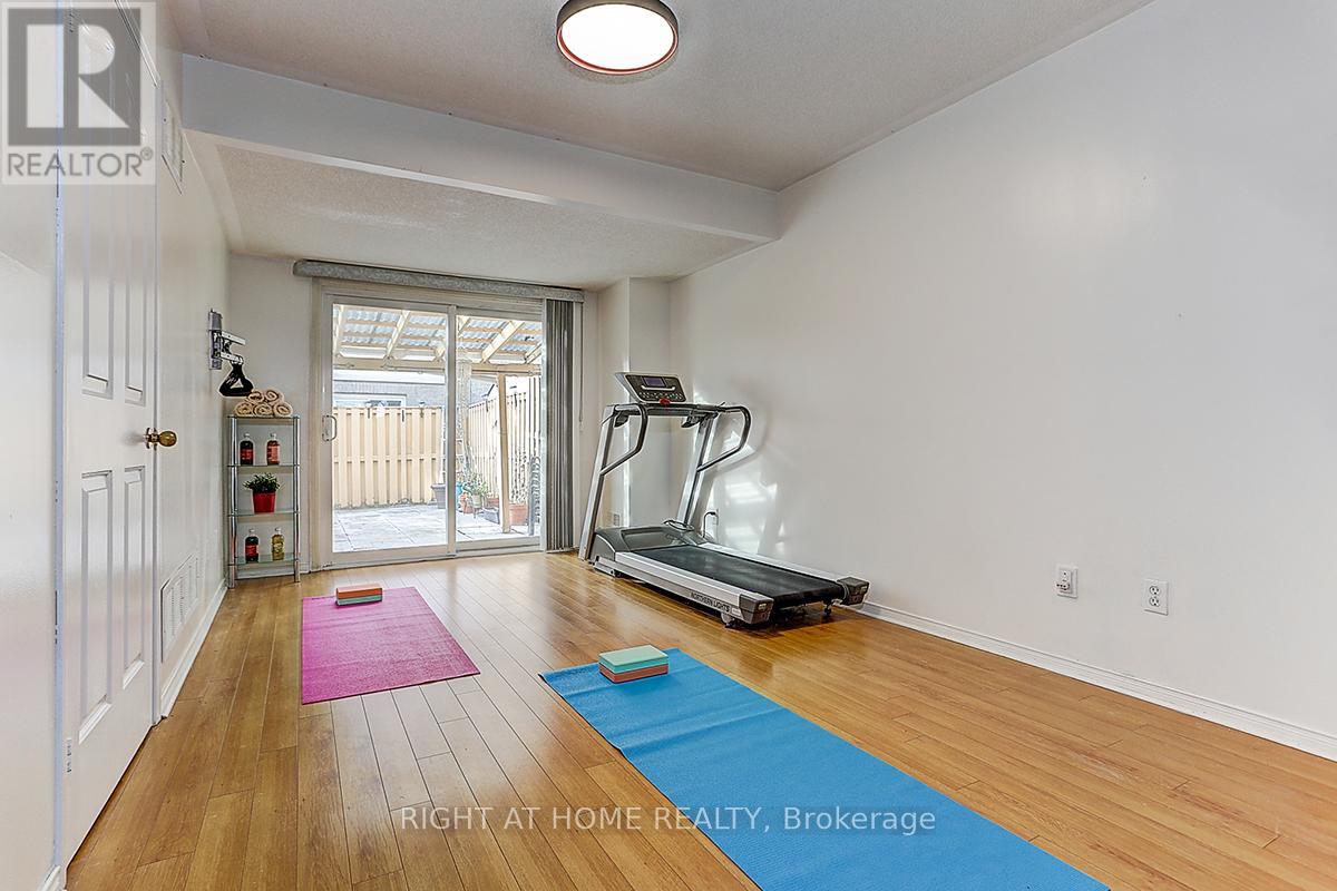 16 Pat Brooks Terrace, Toronto, Ontario  M1P 5G6 - Photo 25 - E12174704