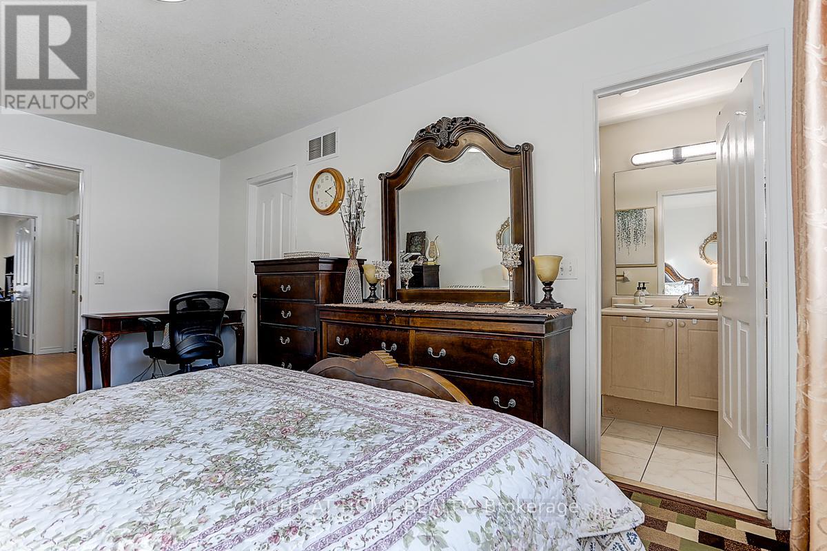 16 Pat Brooks Terrace, Toronto, Ontario  M1P 5G6 - Photo 20 - E12174704