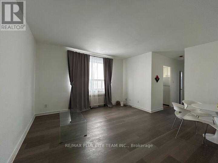 411 - 2000 Bloor Street W, Toronto, Ontario  M6P 3L2 - Photo 1 - W12191934