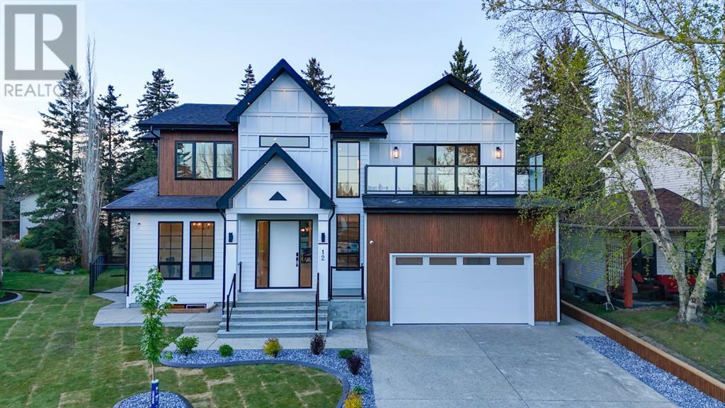 Property at 12 Vardana Place NW image 1