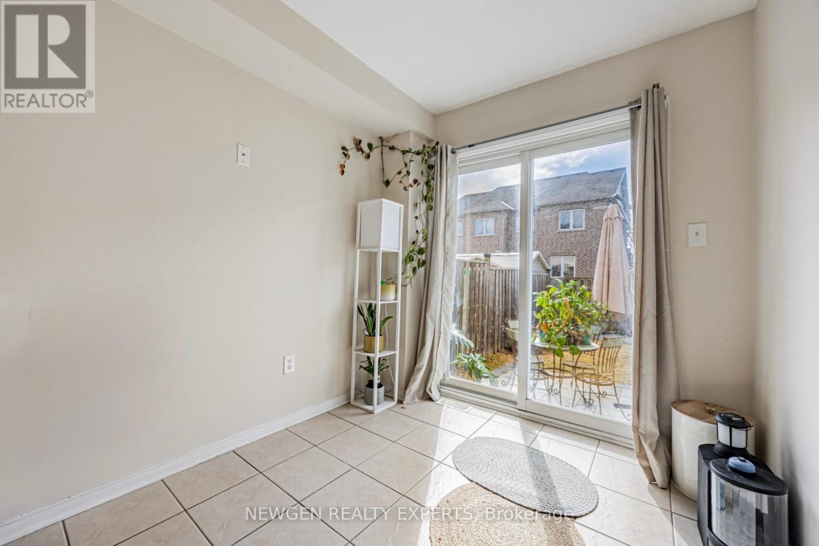57 Beer Crescent, Ajax, Ontario  L1S 0A3 - Photo 12 - E12201924