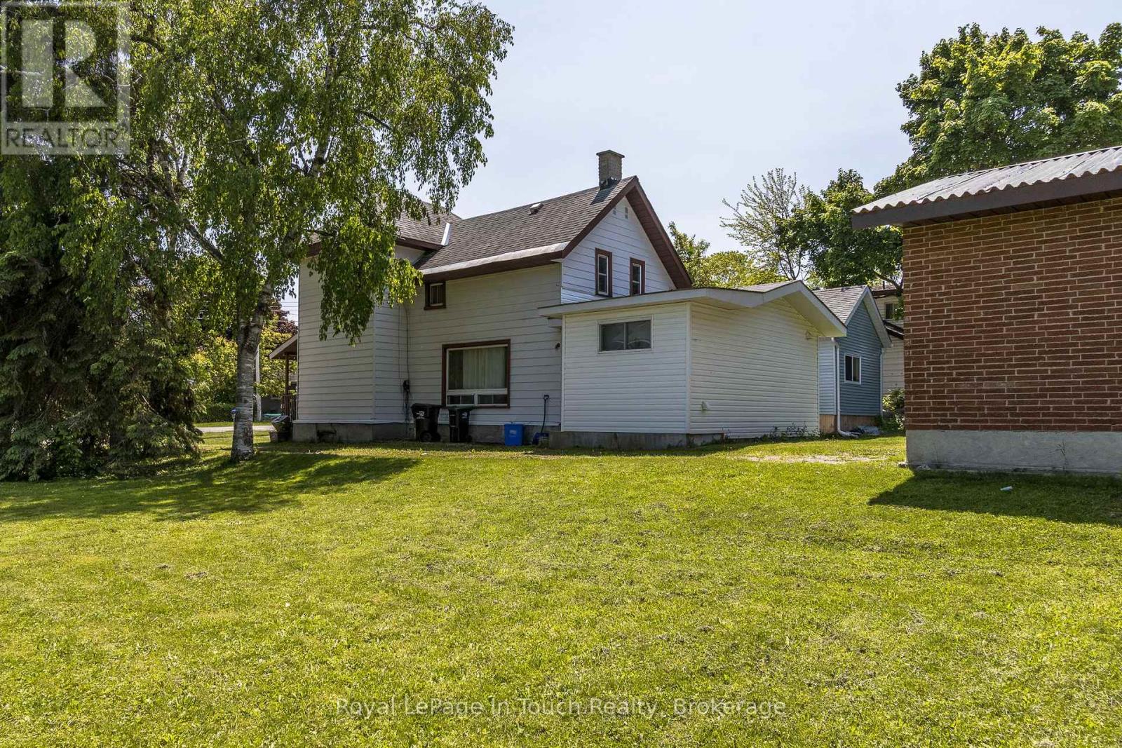 242 Barnett Avenue, Midland, Ontario  L4R 1N1 - Photo 4 - S12202254