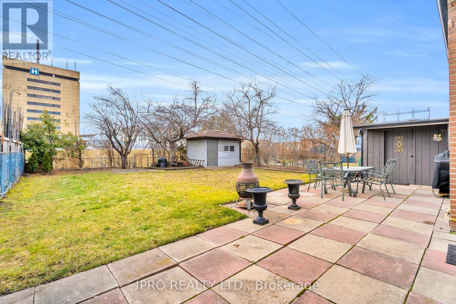 117 Alicewood Court, Toronto, Ontario  M9V 3Y1 - Photo 32 - W12202138