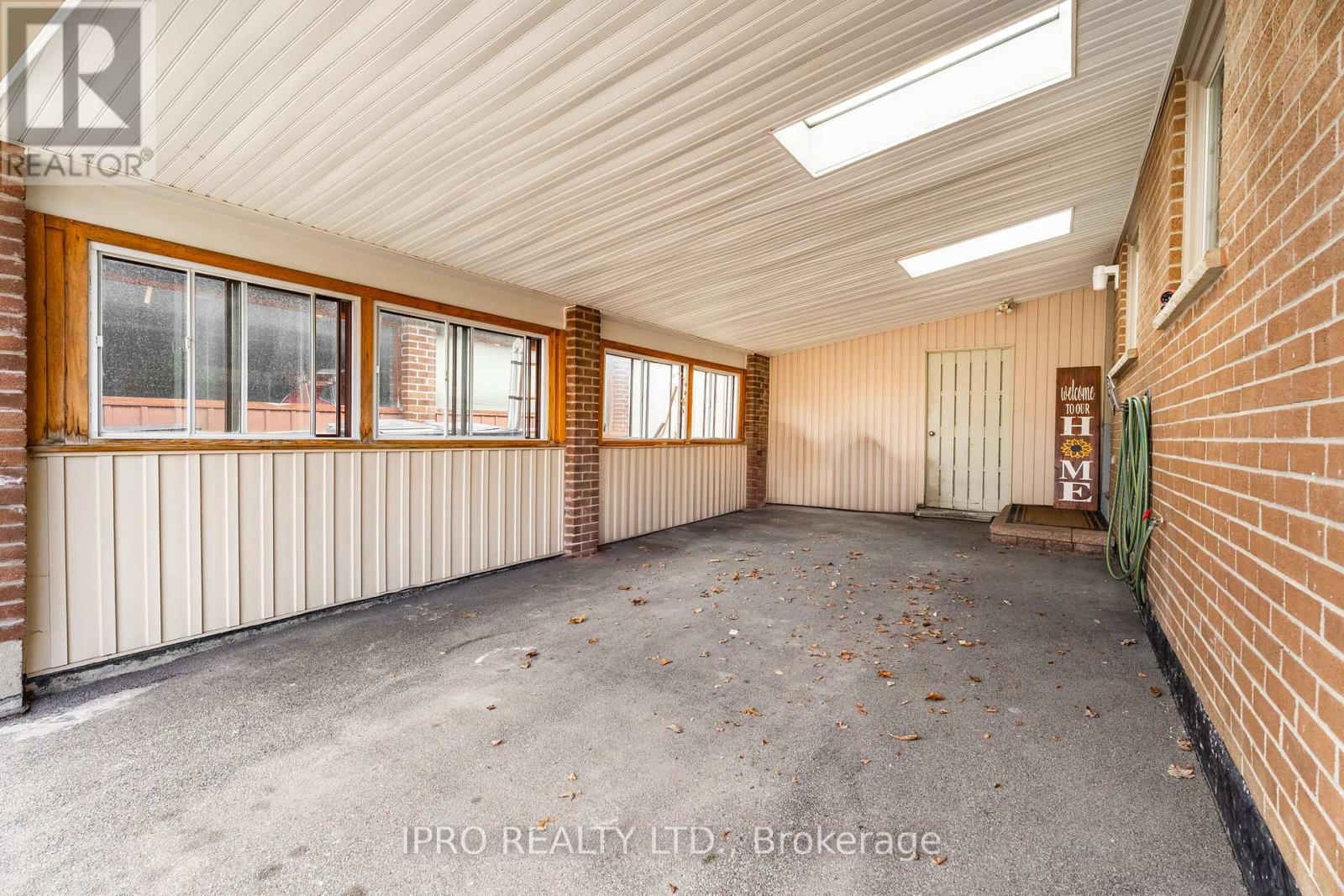 117 Alicewood Court, Toronto (West Humber-Clairville), Ontario  M9V 3Y1 - Photo 36 - W12202138