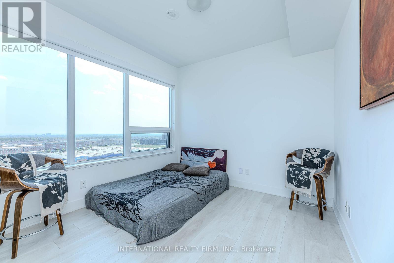 1307 - 2481 Taunton Road, Oakville (Ro River Oaks), Ontario  L6H 3R7 - Photo 11 - W12202159