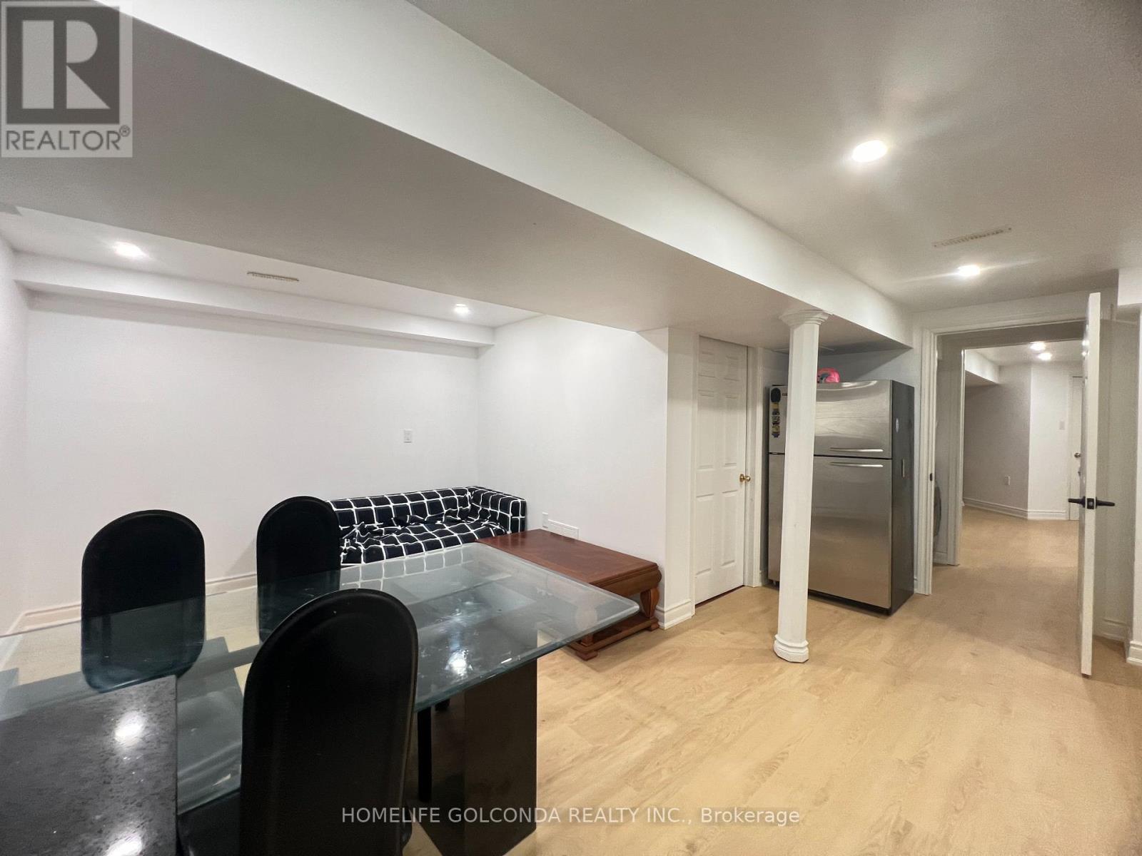 Basement - 5404 Heritage Hills Boulevard, Mississauga, Ontario  L5R 2J4 - Photo 3 - W12202189