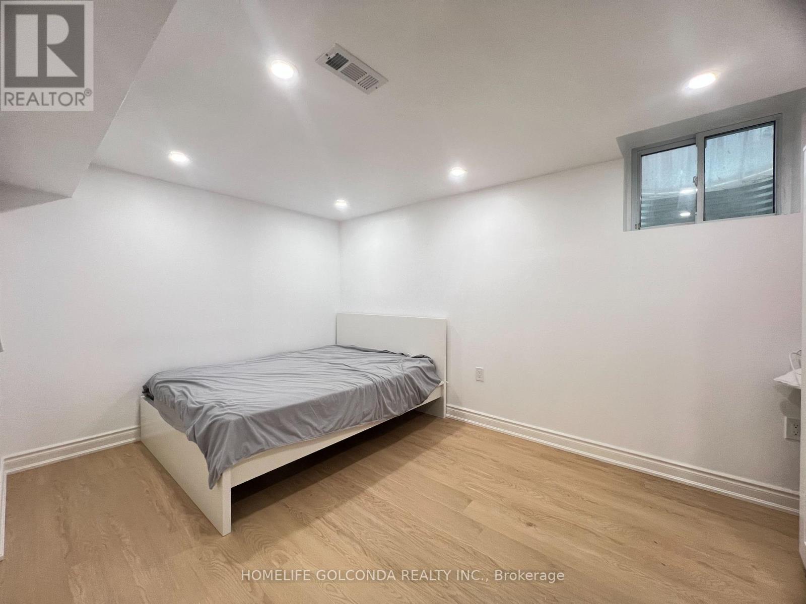 Basement - 5404 Heritage Hills Boulevard, Mississauga, Ontario  L5R 2J4 - Photo 4 - W12202189