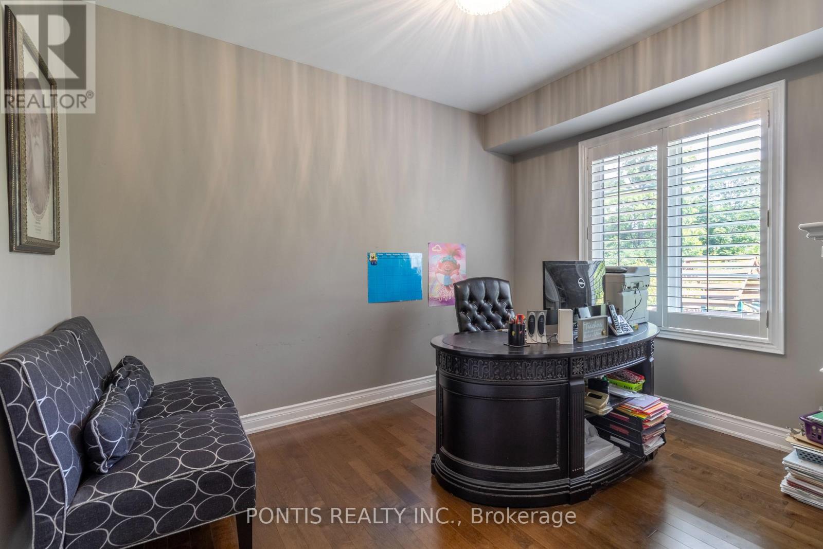 22 Lockport Crescent, Brampton, Ontario  L6P 3X9 - Photo 12 - W12202190