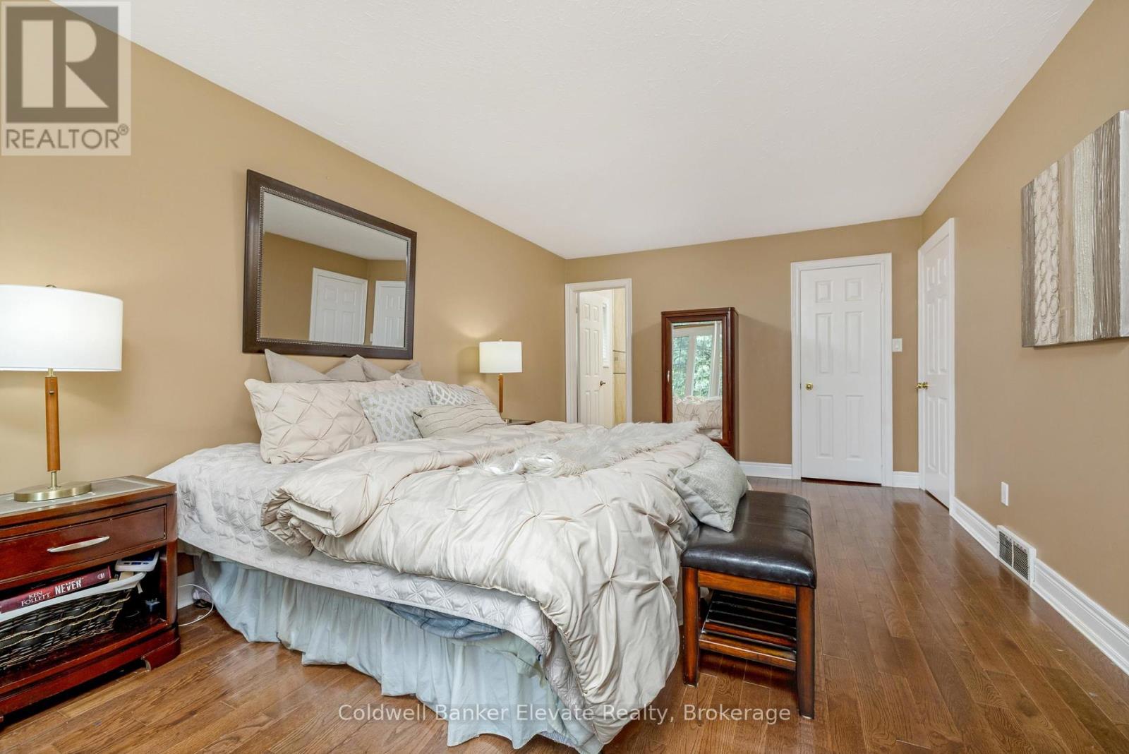4 Southwinds Drive, Halton Hills, Ontario  N0B 1H0 - Photo 23 - W12202210