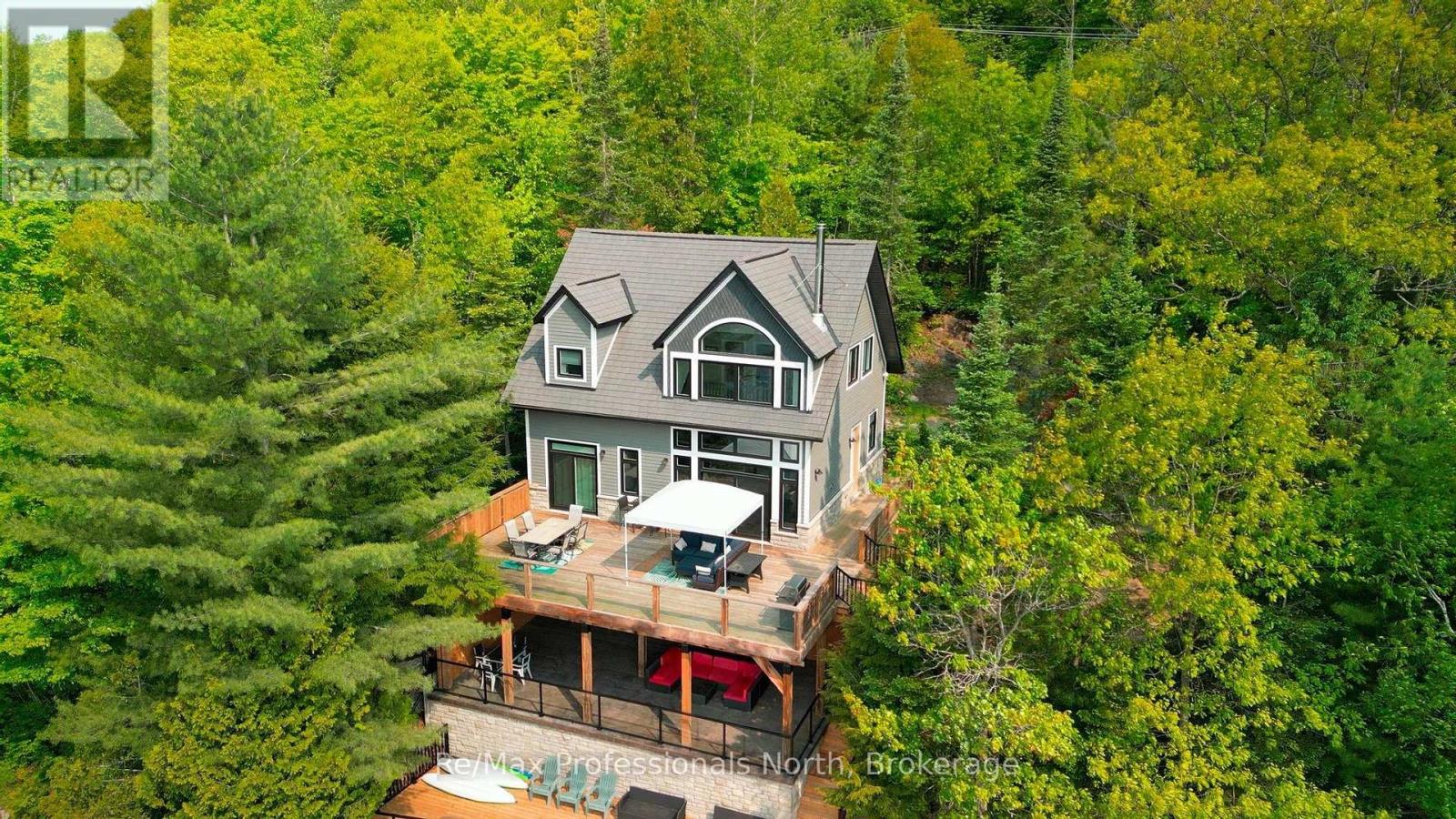 1024 ALBERT LANE E, Algonquin Highlands, Ontario