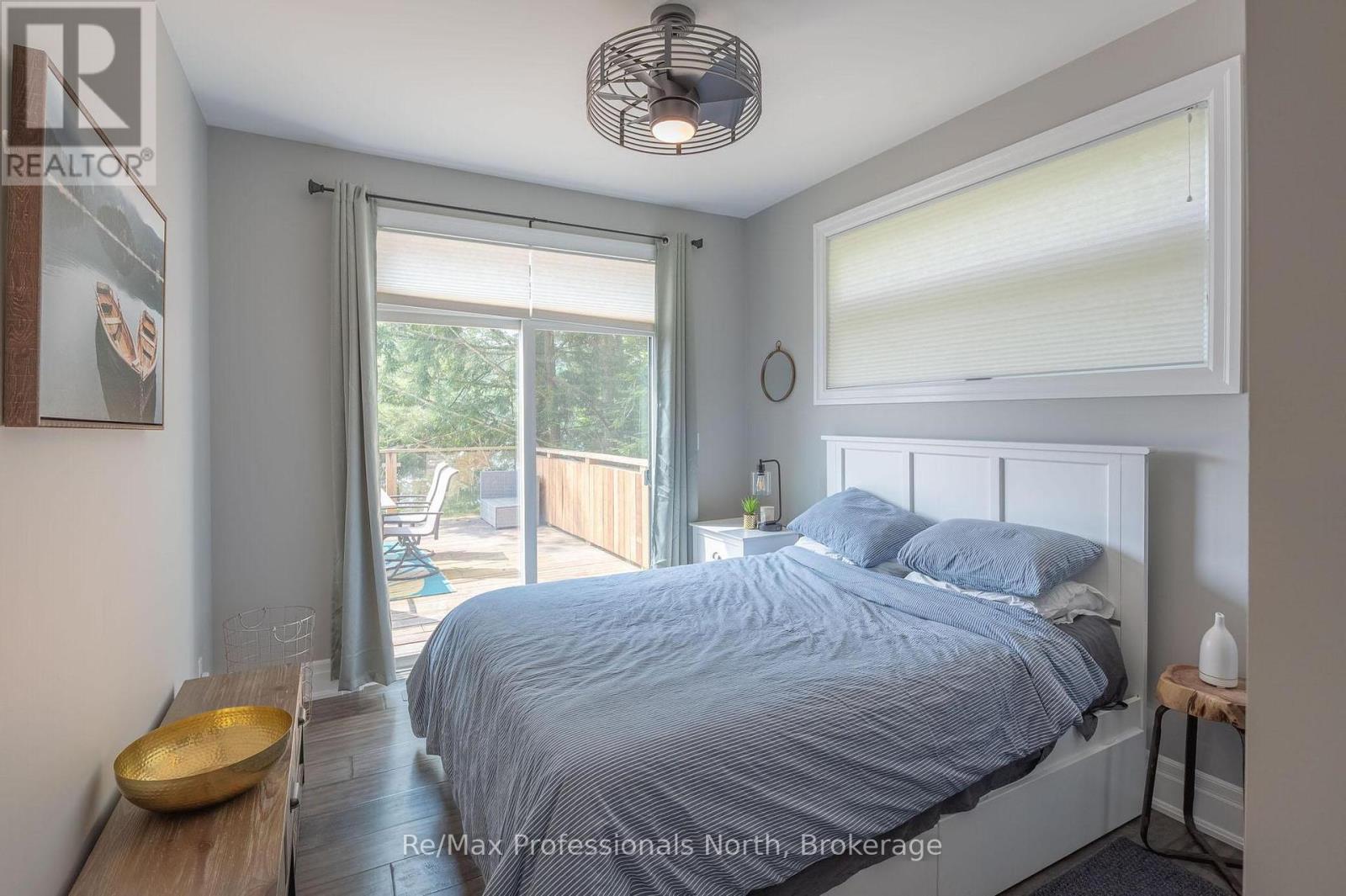 1024 Albert Lane W, Algonquin Highlands, Ontario P0E 1E0 - Photo 17 - X12202285