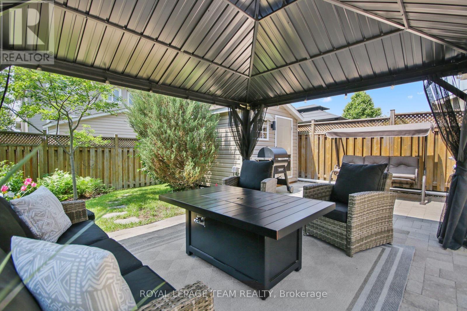 254 Celtic Ridge Crescent, Ottawa, Ontario  K2W 0C3 - Photo 39 - X12202227