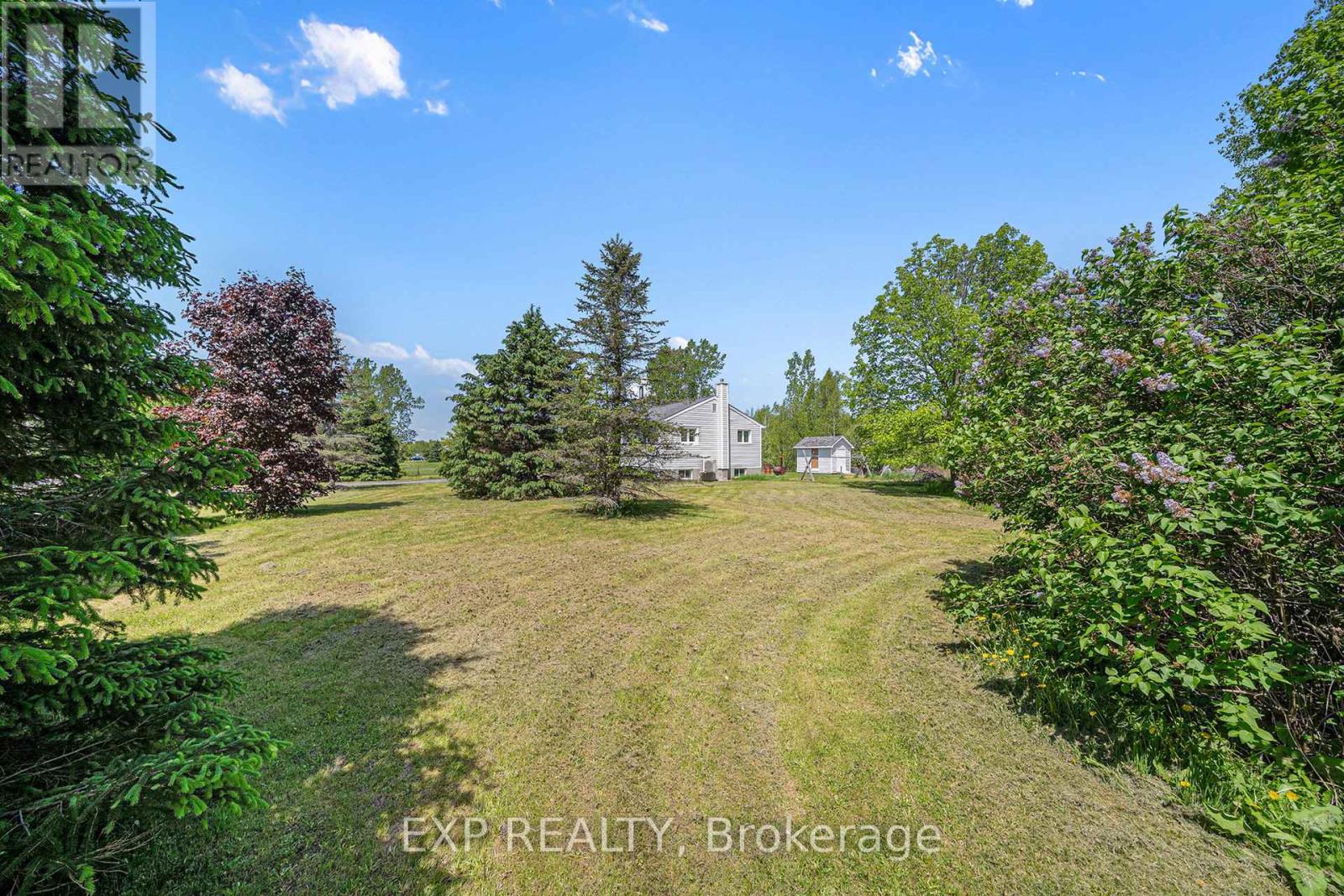 215 St Thomas Road, Russell, Ontario  K0A 3H0 - Photo 24 - X12202249