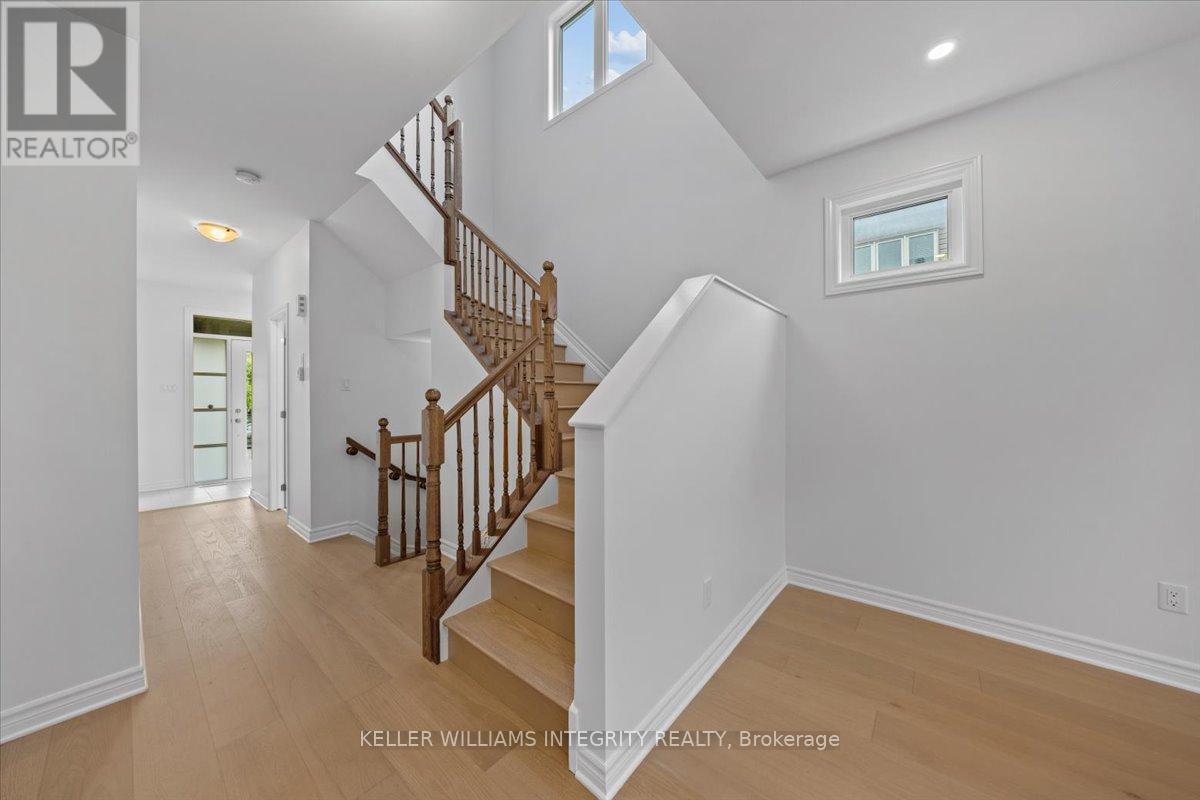 602 Geranium Walk, Ottawa, Ontario  K2S 2J6 - Photo 14 - X12202298