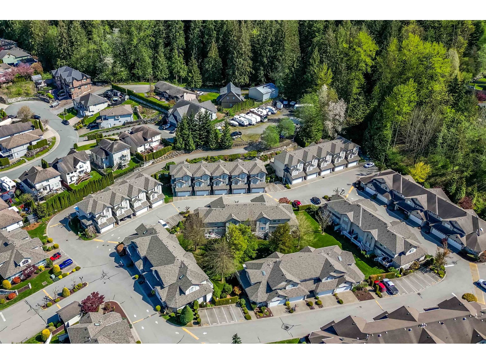 Property at 35 46360 VALLEYVIEW ROAD image 1