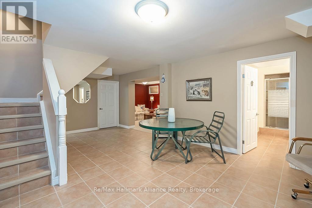 1151 Manor Road, Oakville, Ontario  L6M 1G3 - Photo 26 - W12202338