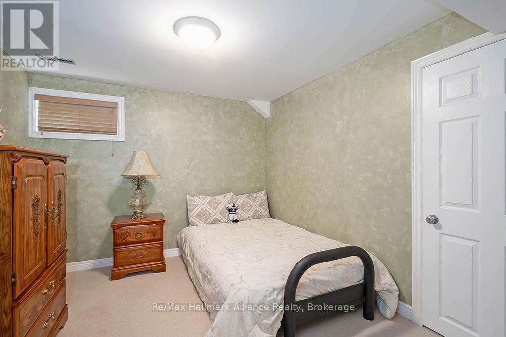 1151 Manor Road, Oakville, Ontario  L6M 1G3 - Photo 27 - W12202338