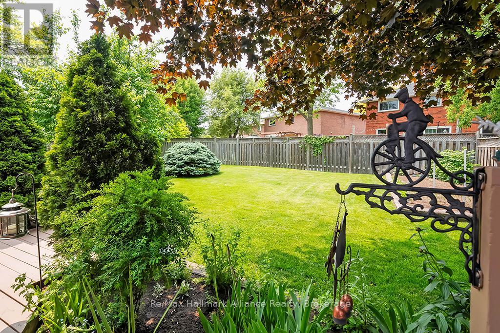 1151 Manor Road, Oakville, Ontario  L6M 1G3 - Photo 37 - W12202338