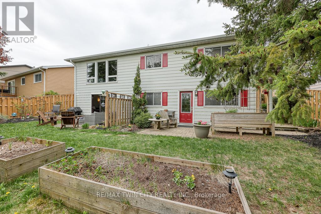 18 Charnwood Court, Kitchener, Ontario  N2N 1L3 - Photo 36 - X12202134