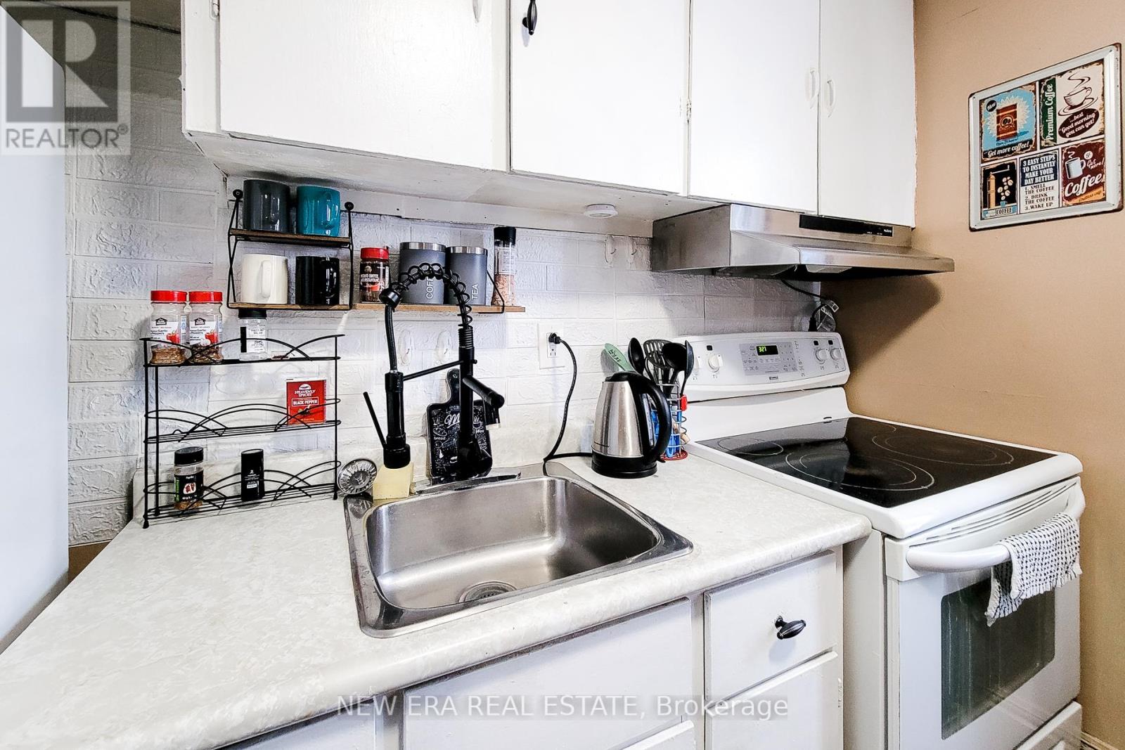 5557 Mcgrail Avenue, Niagara Falls, Ontario  L2G 3R2 - Photo 22 - X12202136