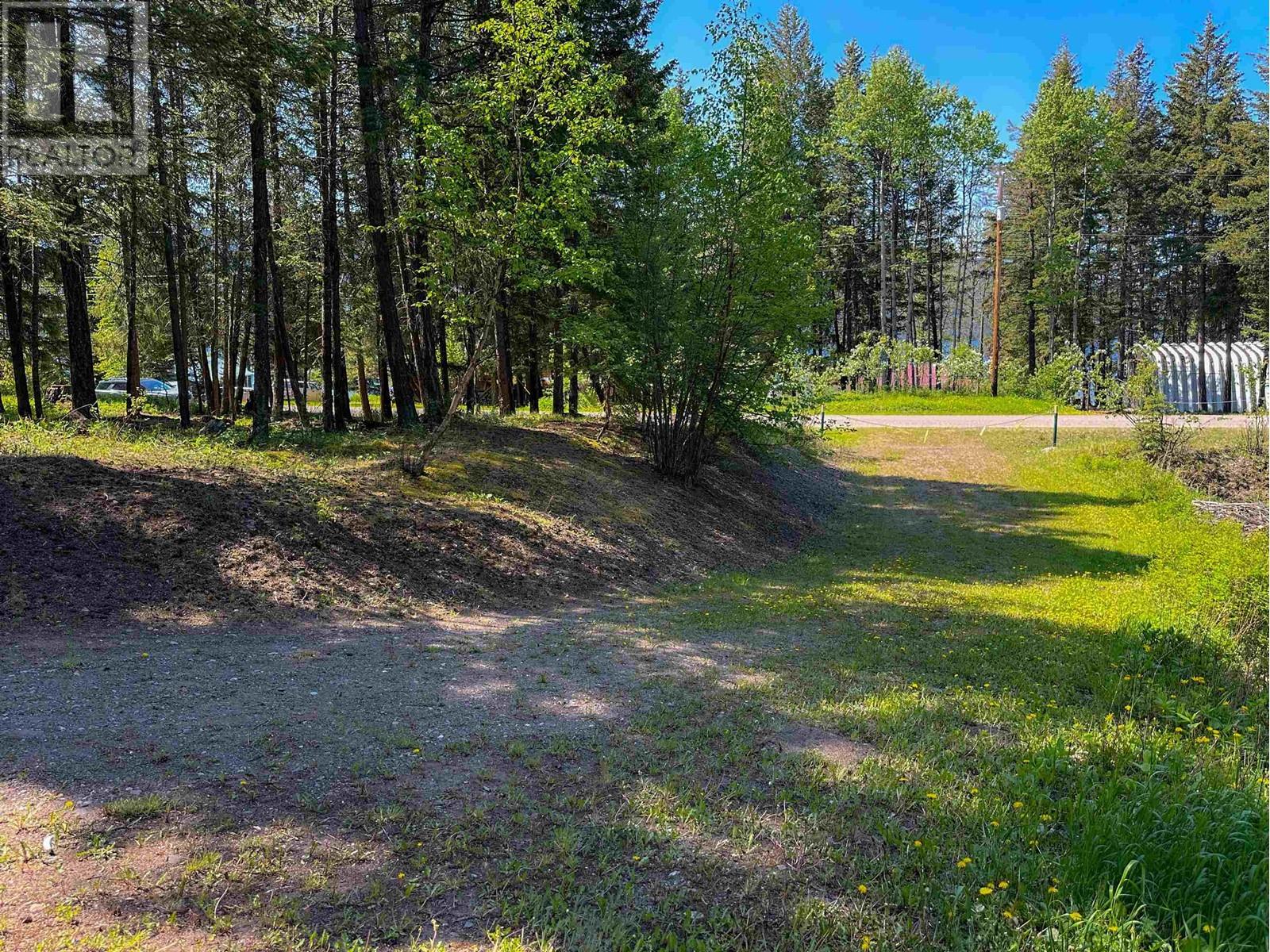 2800 Francois Lake Road, Fraser Lake, British Columbia  V0J 1S0 - Photo 6 - R3012104