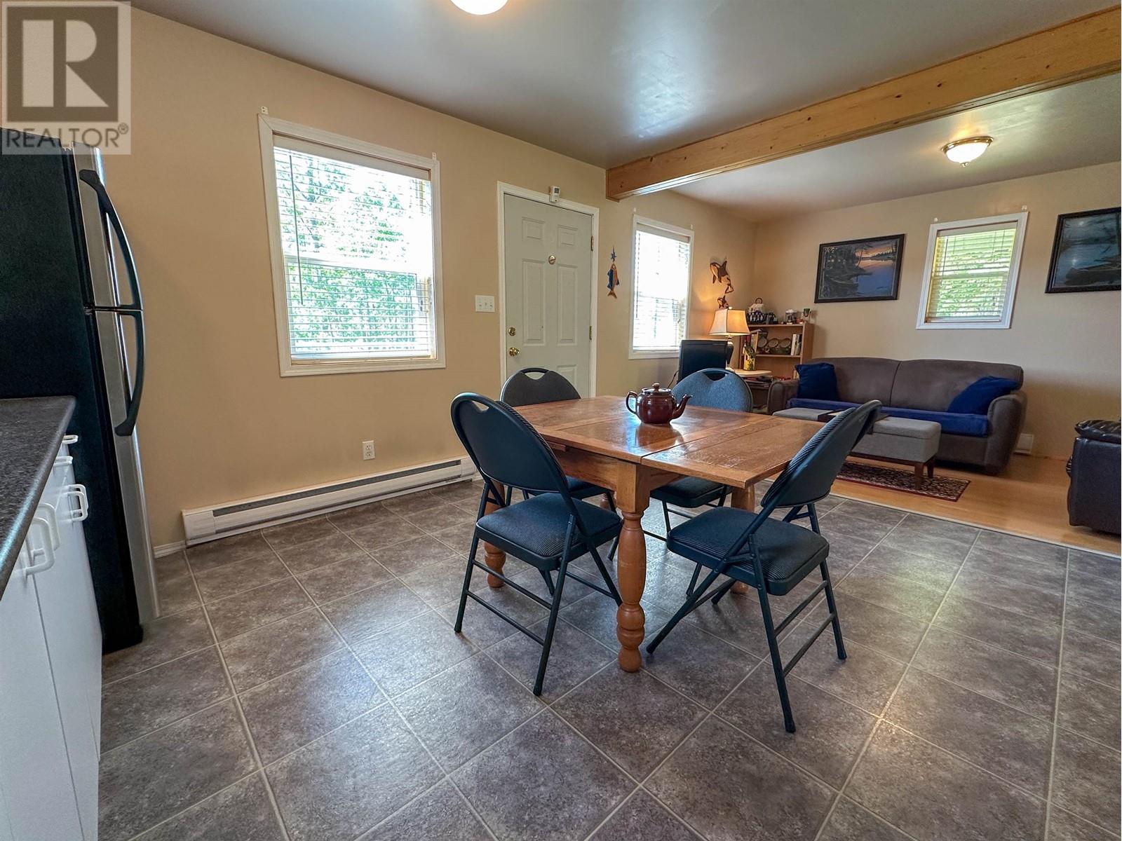 2800 Francois Lake Road, Fraser Lake, British Columbia  V0J 1S0 - Photo 11 - R3012104