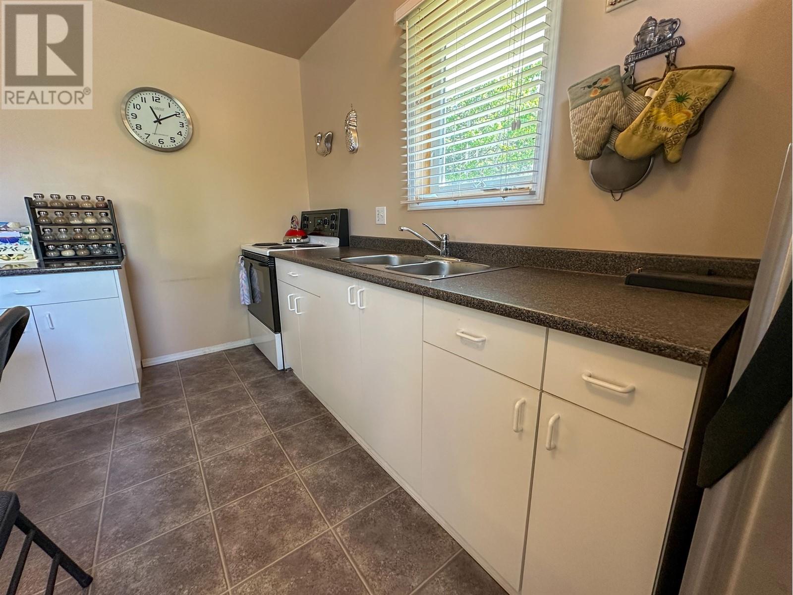 2800 Francois Lake Road, Fraser Lake, British Columbia  V0J 1S0 - Photo 10 - R3012104