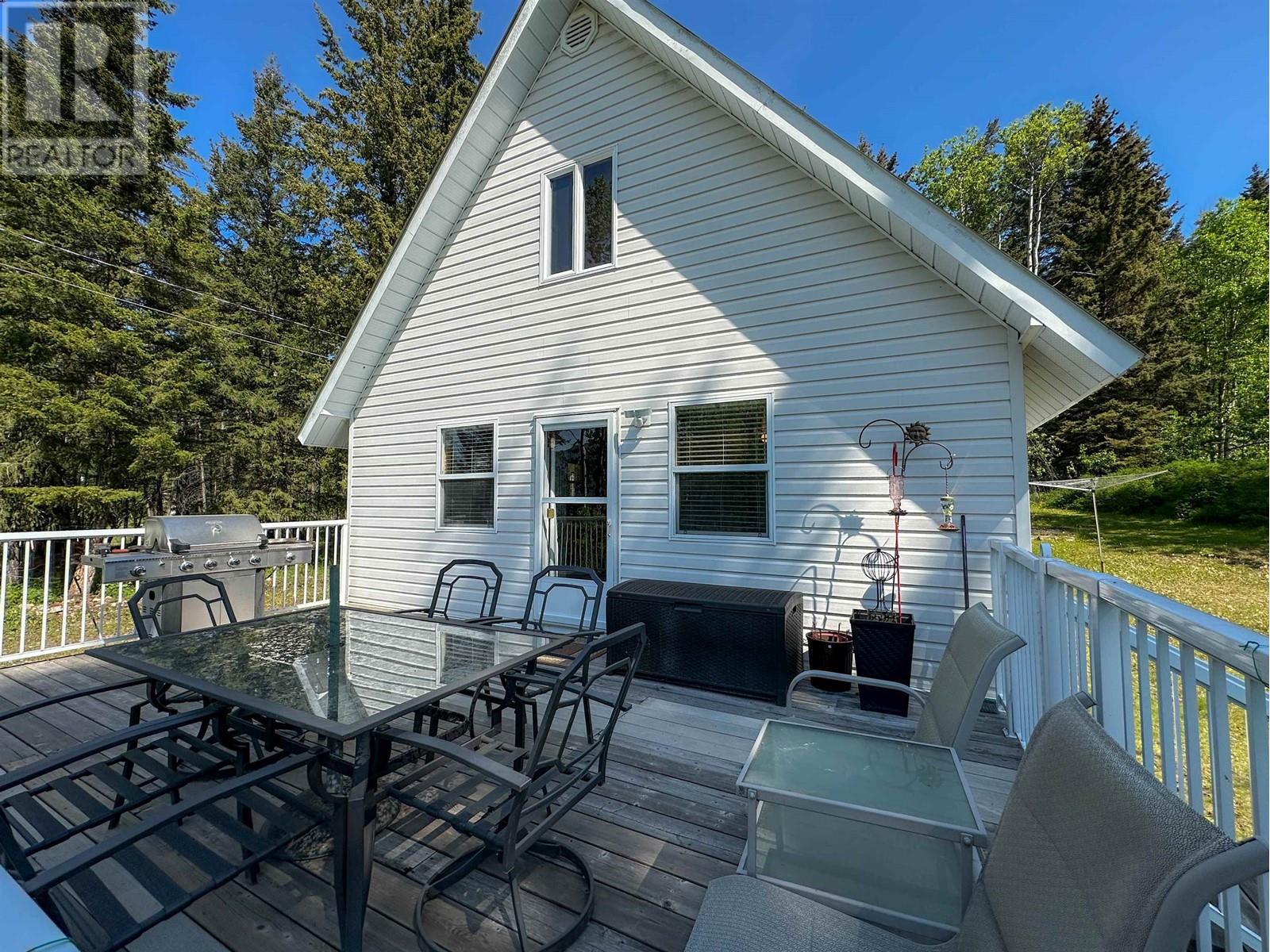 2800 Francois Lake Road, Fraser Lake, British Columbia  V0J 1S0 - Photo 2 - R3012104