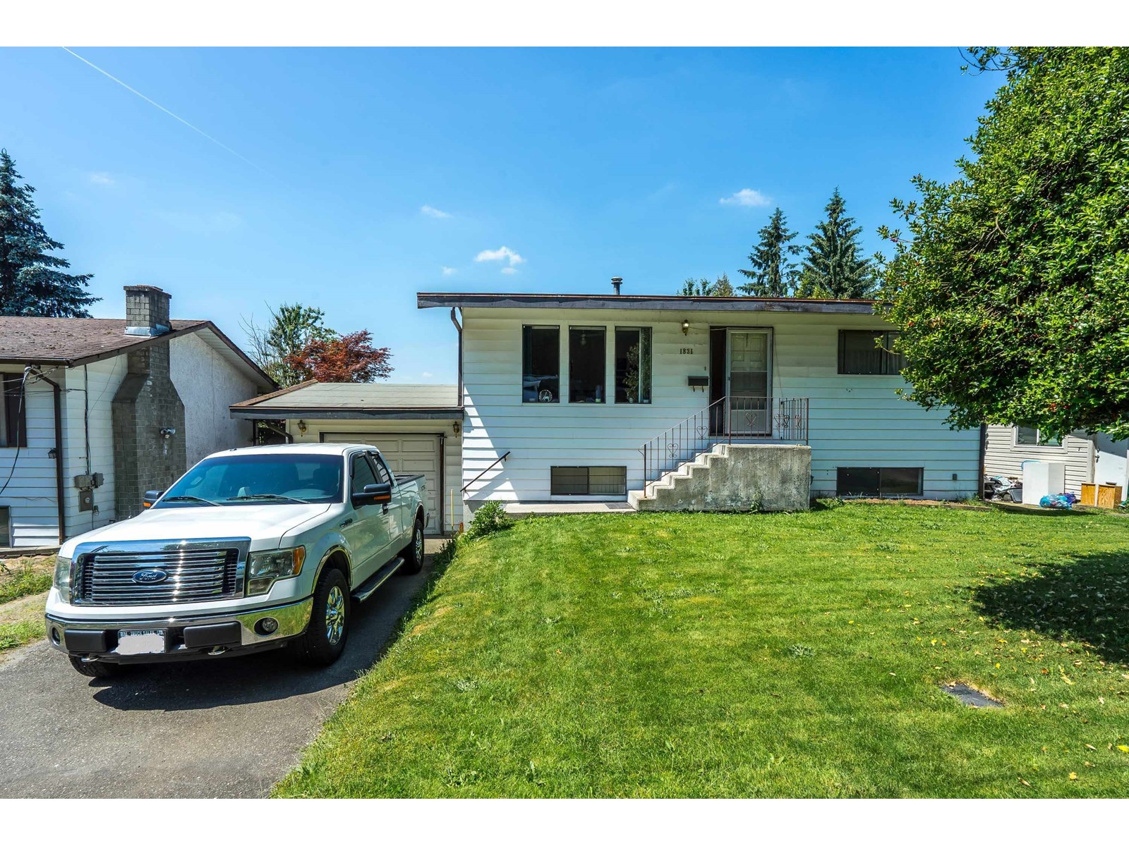 Property at 1831 MCKENZIE ROAD image 3