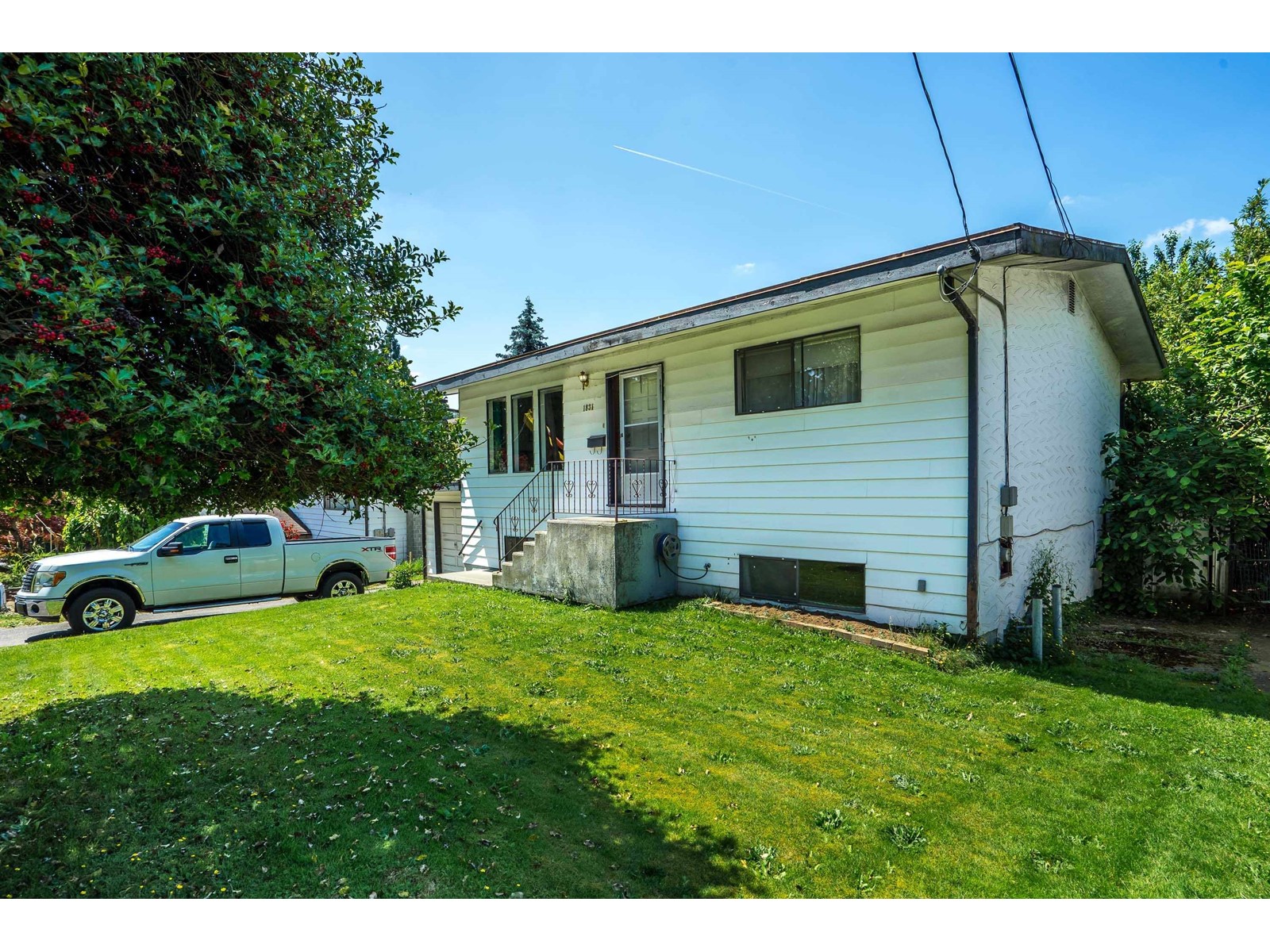 Property at 1831 MCKENZIE ROAD image 4