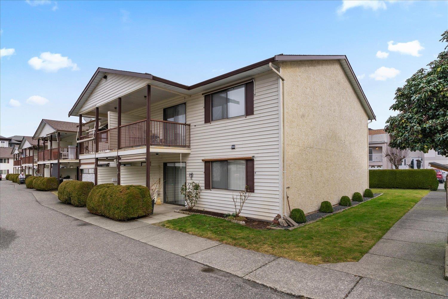 Property at 47 7455 HURON STREET image 5