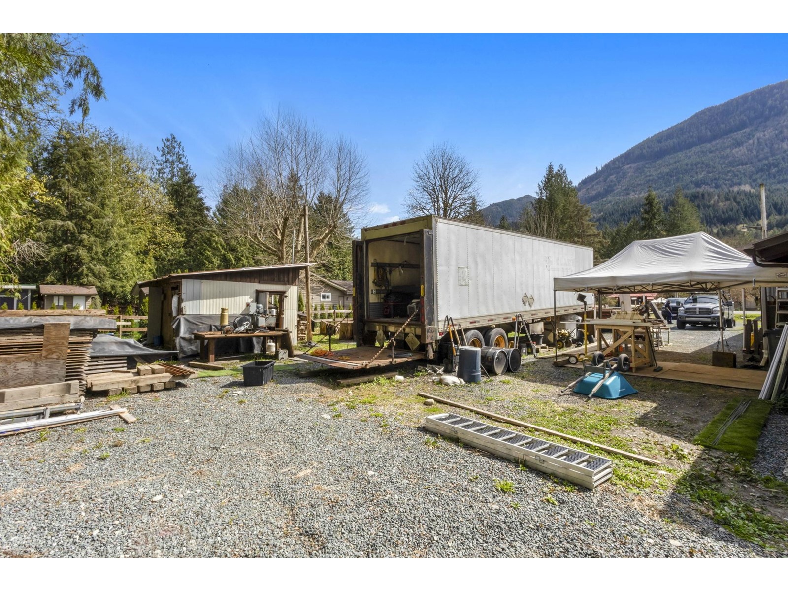 49187 Bell Acres Road, Chilliwack River Valley, Sardis - Chwk River Valley, British Columbia  V4Z 1C1 - Photo 24 - R3011689