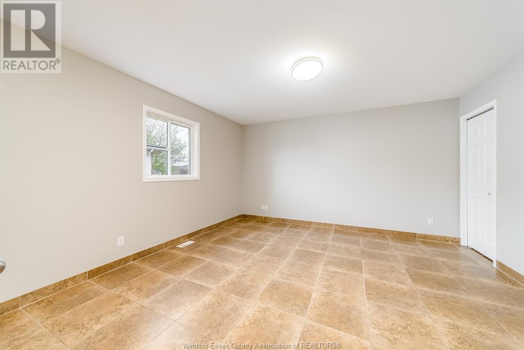 253 Fields, Lasalle, Ontario  N9J 3S3 - Photo 18 - 25014286