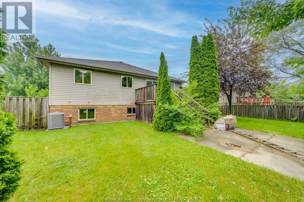 253 Fields, Lasalle, Ontario  N9J 3S3 - Photo 35 - 25014286