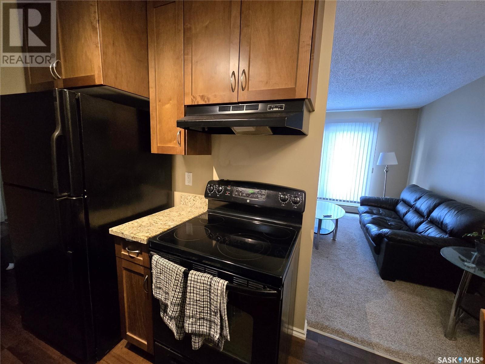 Property at 305 250 Pinehouse PLACE image 4