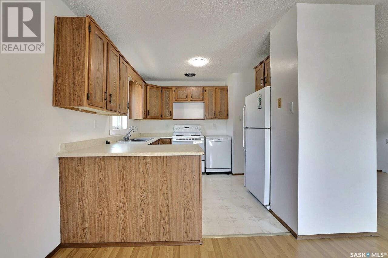 1210 Graham Road, Regina, Saskatchewan  S4N 6W7 - Photo 8 - SK008452