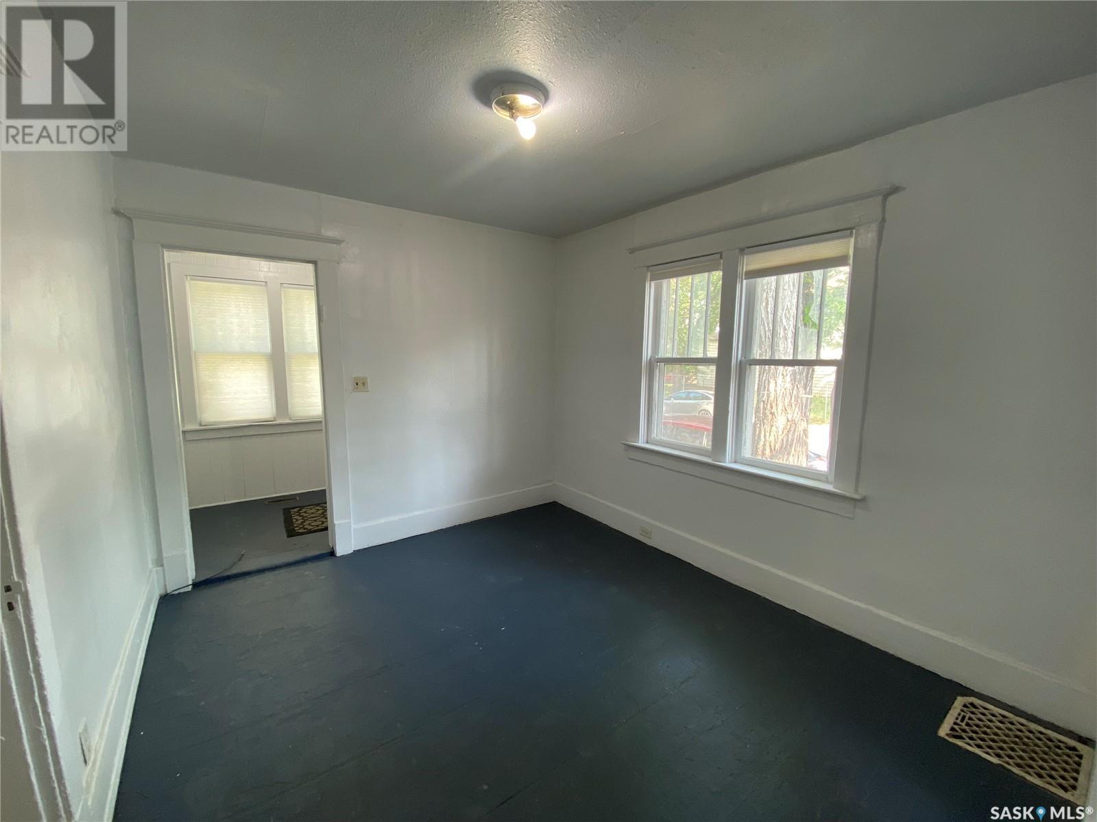 1901 Montreal Street, Regina, Saskatchewan  S4P 1L4 - Photo 4 - SK008384