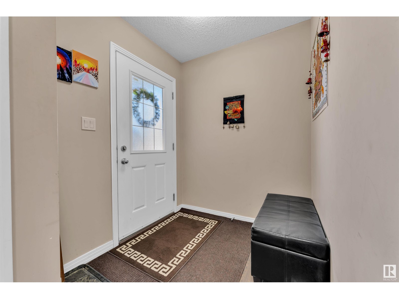 Property at 625 56 ST SW SW image 4