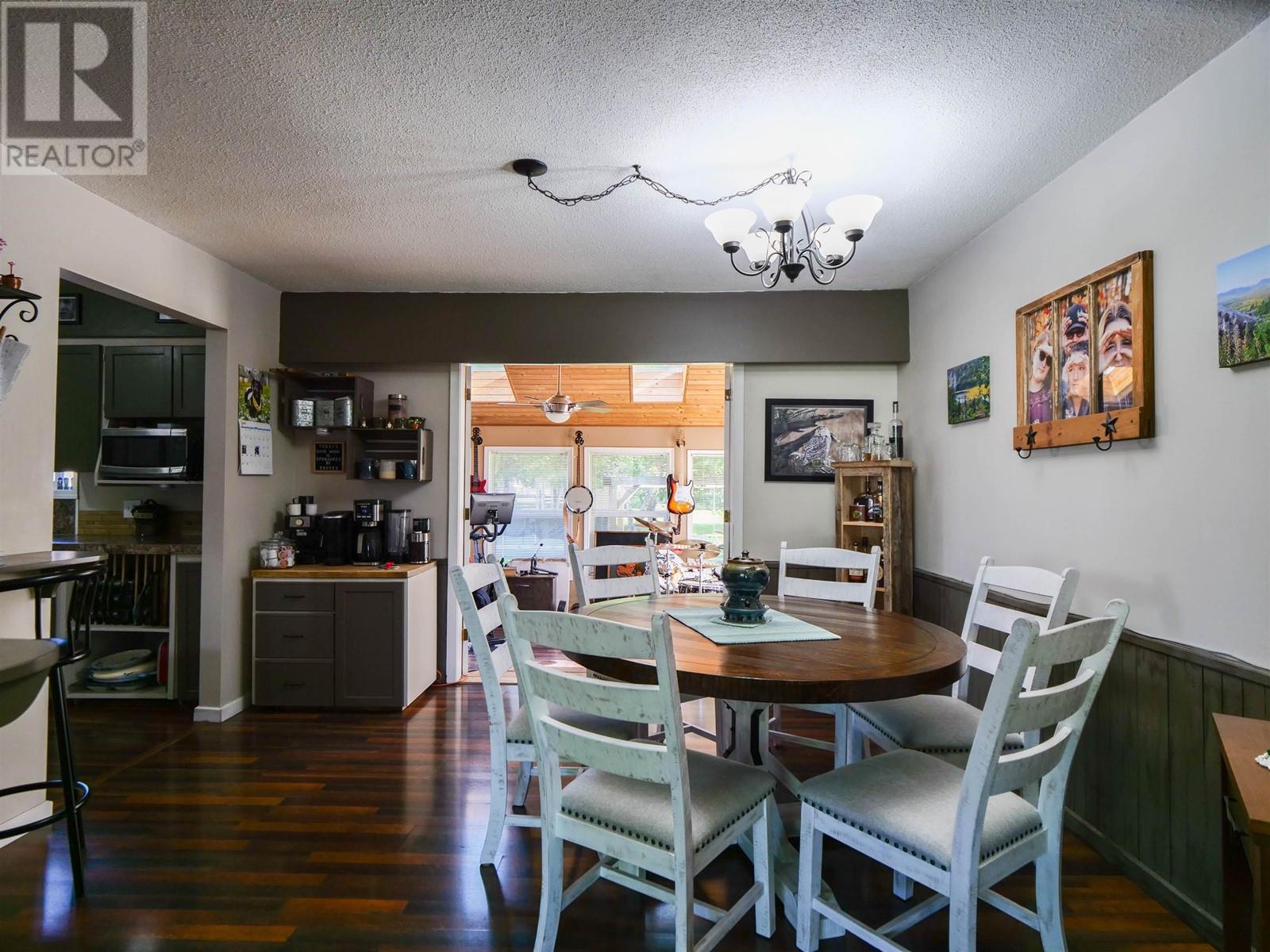 1885 Cypress Road, Quesnel, British Columbia  V2J 4B1 - Photo 10 - R3012274