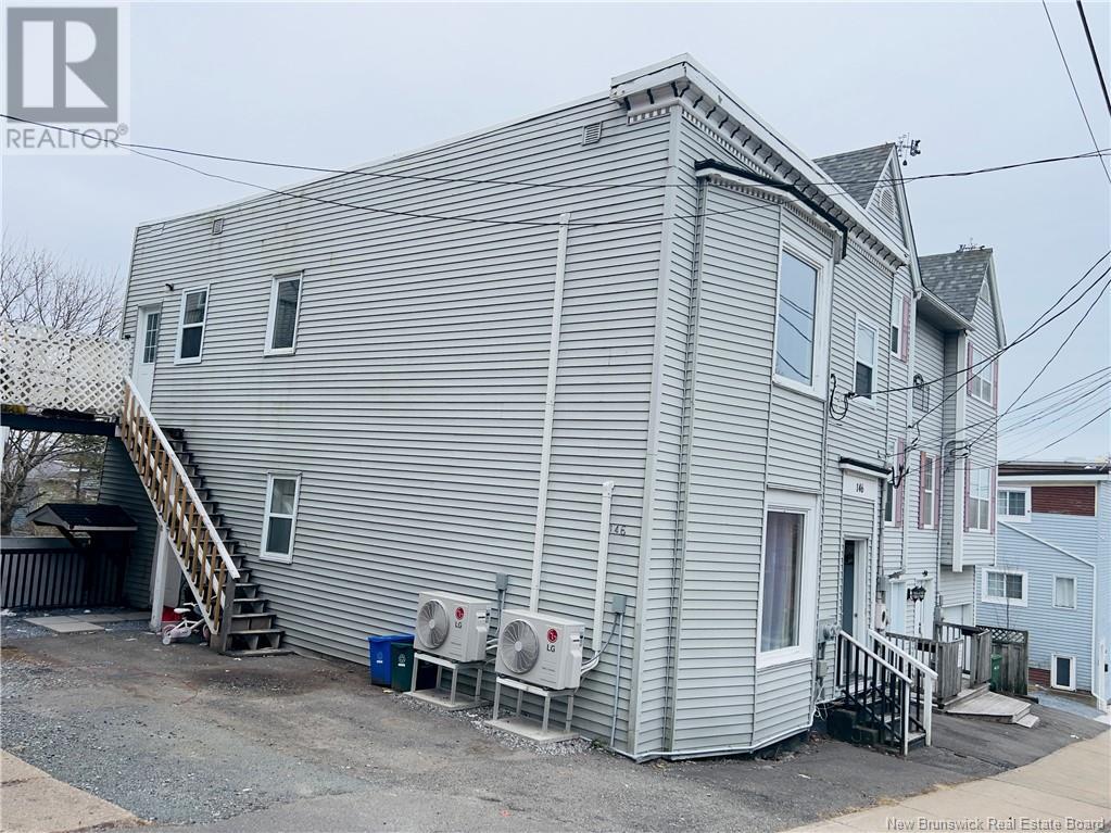 Property at 146 Wentworth Street image 2
