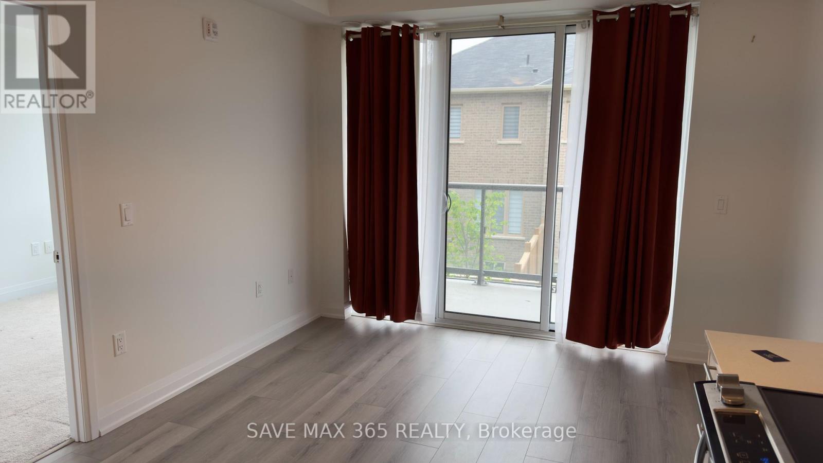 254 - 65 Attmar Drive, Brampton, Ontario  L6P 0Y6 - Photo 8 - W12196951
