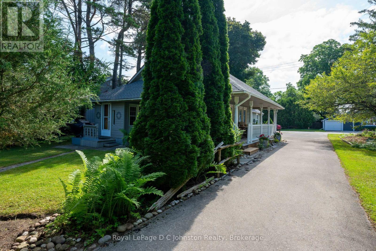 62 Grey Street N, Saugeen Shores, Ontario  N0H 2L0 - Photo 44 - X12157097