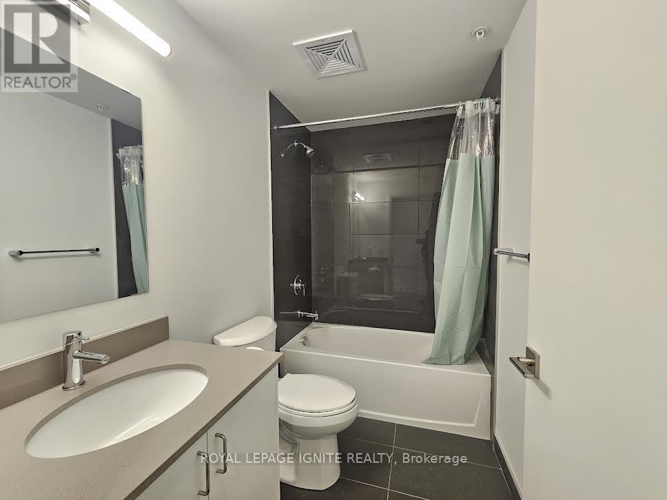 529 - 223 Princess Street, Kingston, Ontario  K7L 1B3 - Photo 5 - X12200879