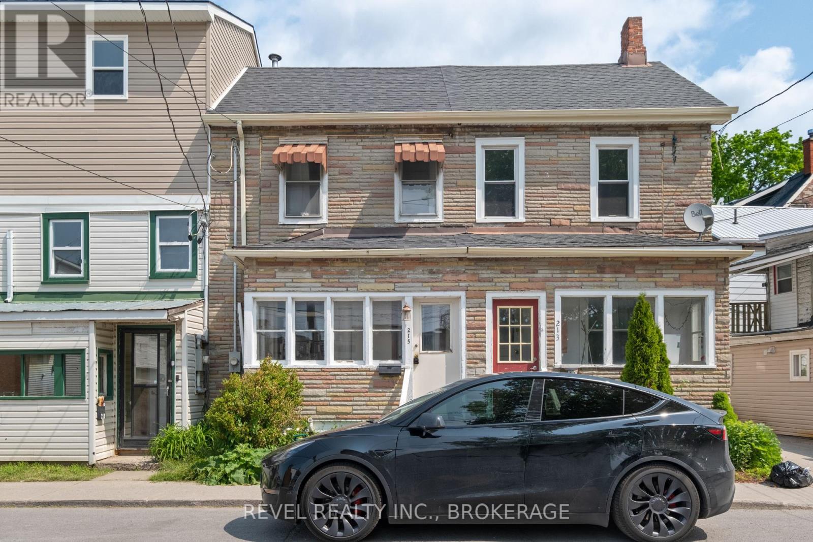 215 EARL STREET, kingston (central city east), Ontario