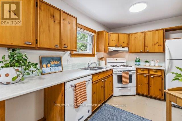 Photo 14 of 50 for 77 Becher Street