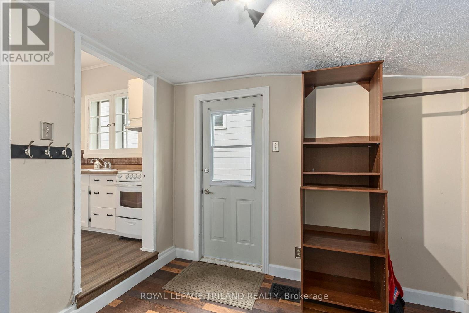 Photo 15 of 24 for 26 Kensington Avenue