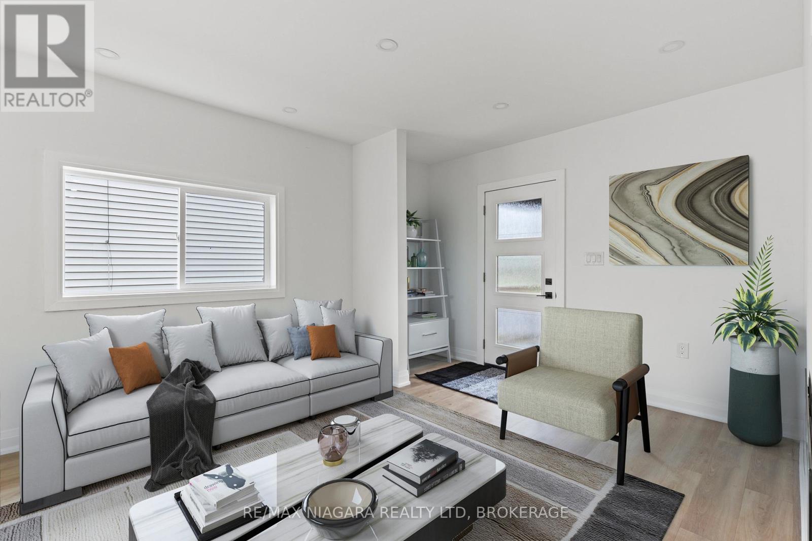 Property at 4419 FIFTH AVENUE image 4