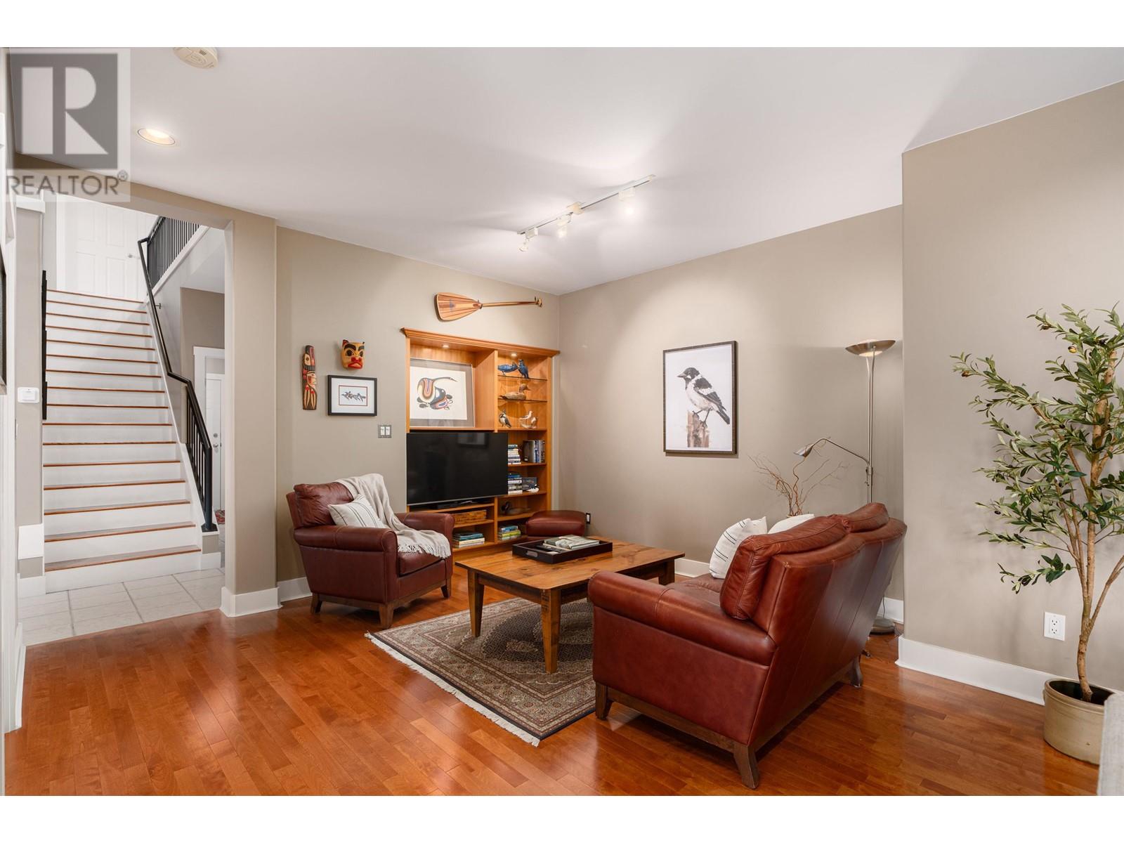 5780 Cranley Drive, West Vancouver, British Columbia  V7W 1S8 - Photo 8 - R3005590