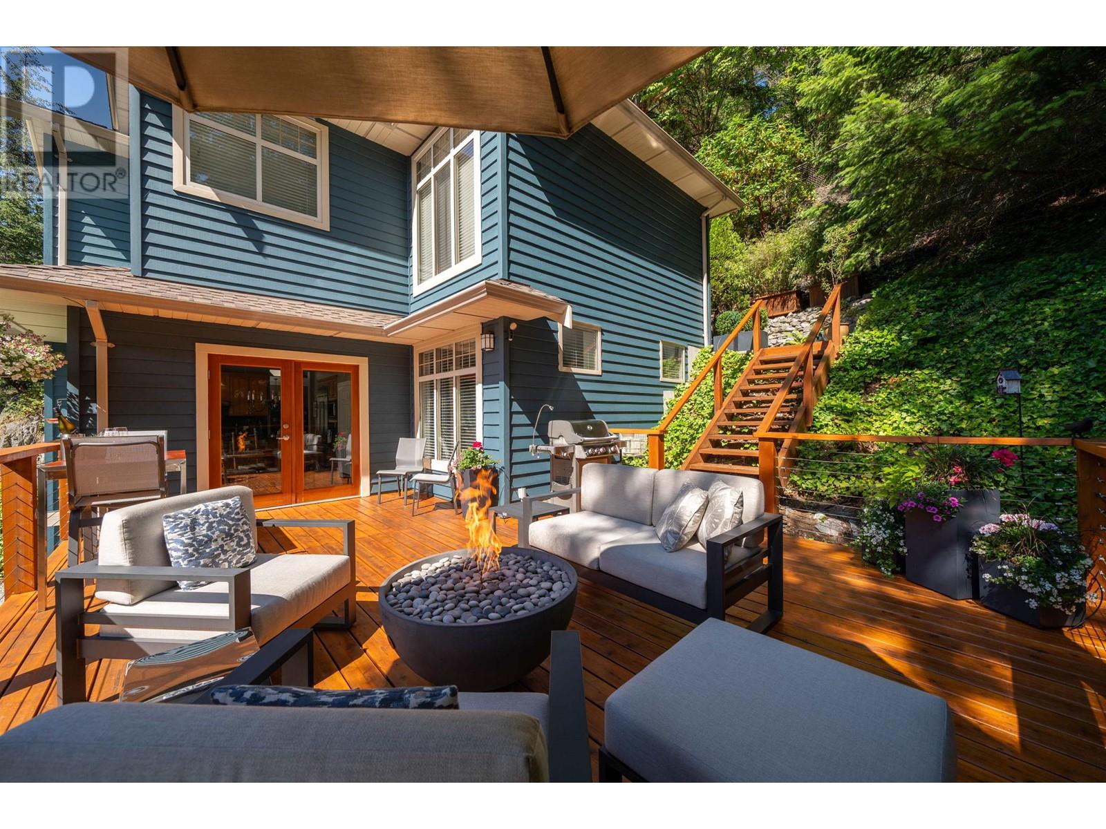 5780 Cranley Drive, West Vancouver, British Columbia  V7W 1S8 - Photo 31 - R3005590